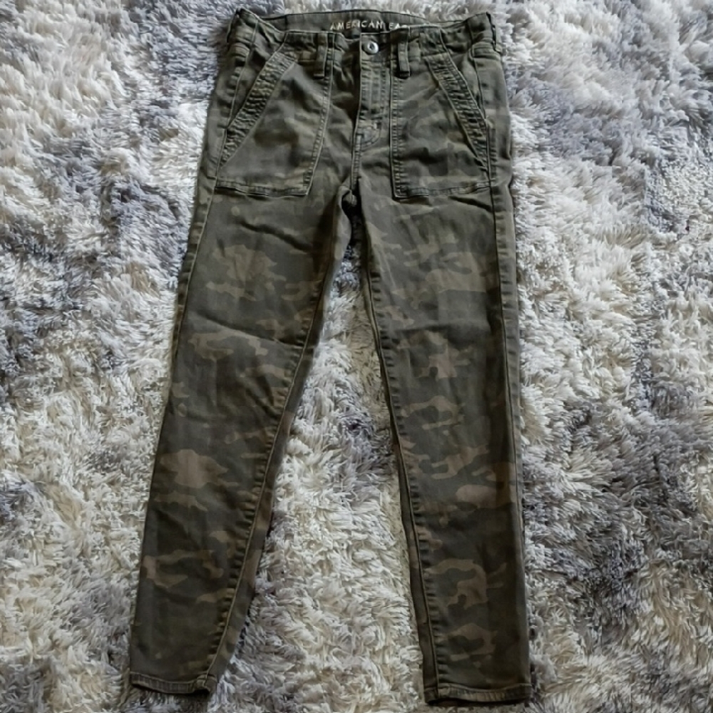 American Eagle Outfitters Green Camo Jeggings